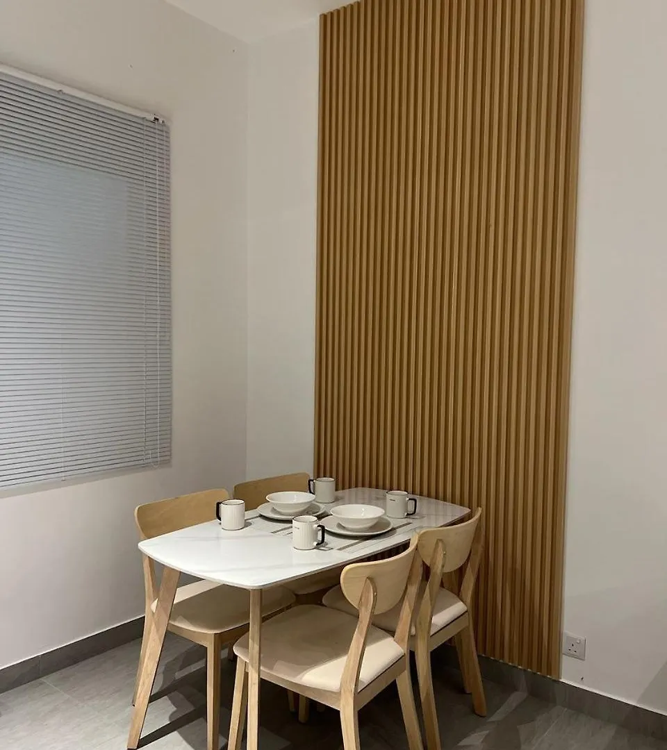 Sunsuria Forum Luxury Soho Suites Shah Alam 4*,