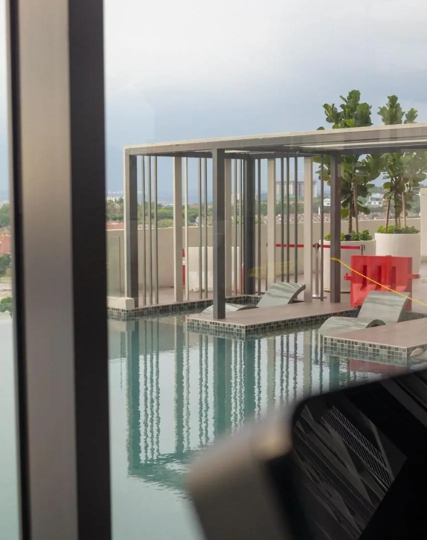 Sunsuria Forum Luxury Soho Suites Shah Alam 4*,